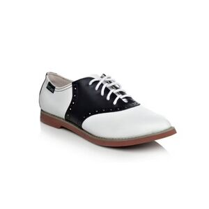 Eastland Sadie Classic Oxfords - Size 8m